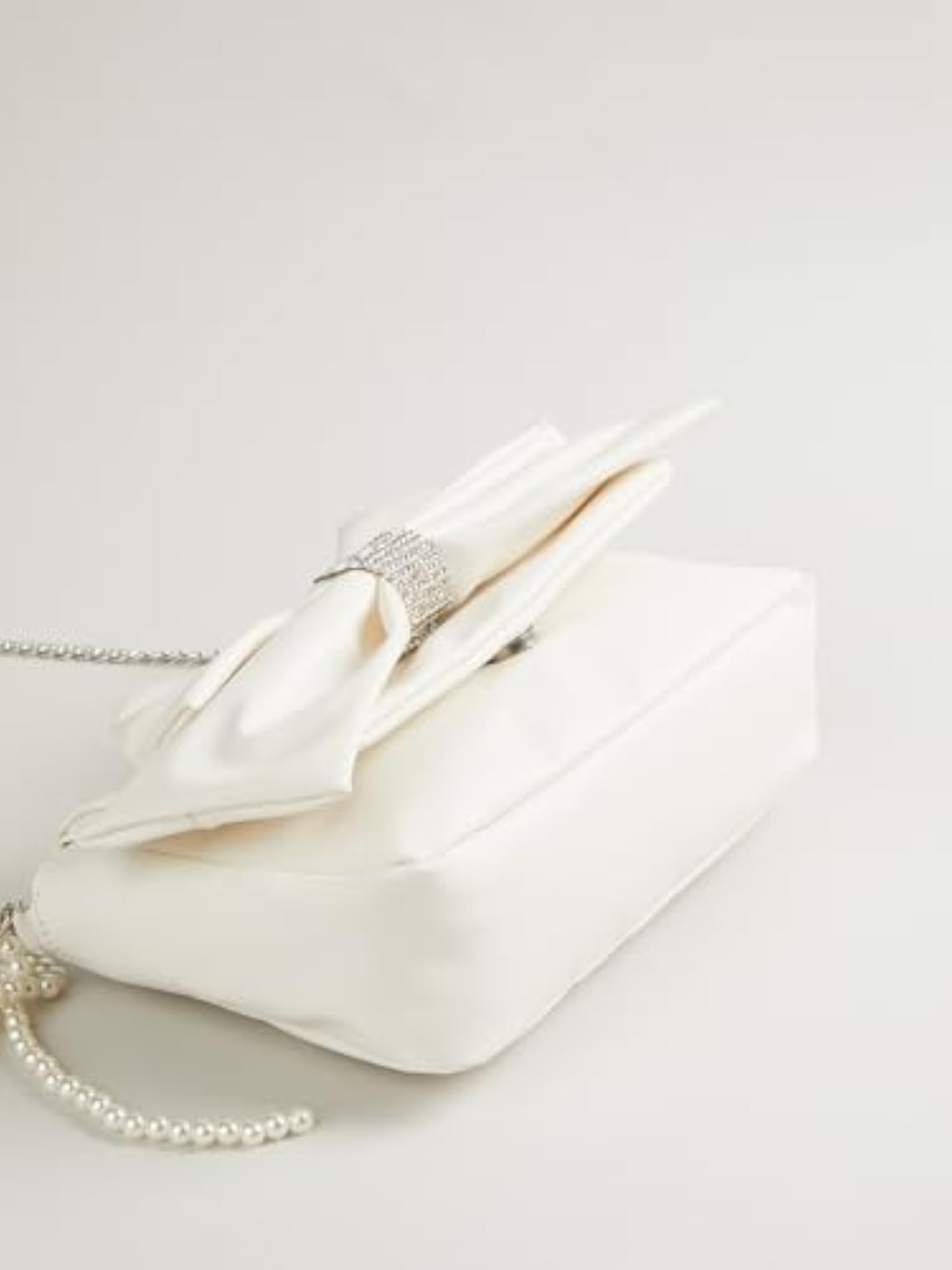 Girls Embellished Bow Sling Bag, Cute and Stylish